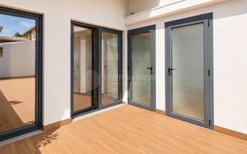 Property slide 34