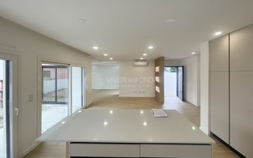 Property slide 6
