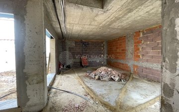 Property slide 35