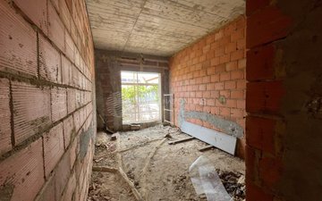 Property slide 38