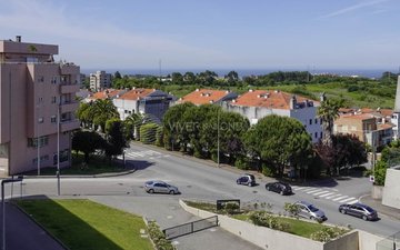 Property slide 22