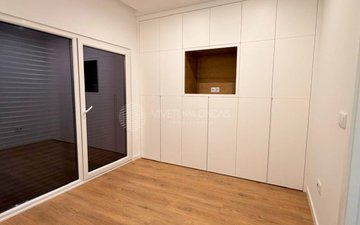 Property slide 17