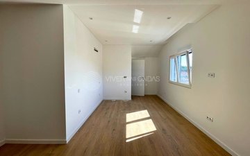 Property slide 25