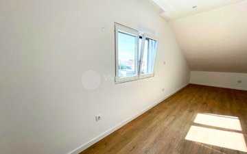 Property slide 28