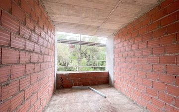 Property slide 39