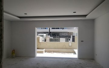 Property slide 5