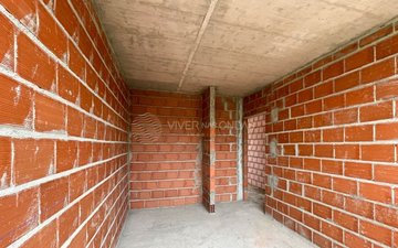 Property slide 39