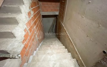 Property slide 40