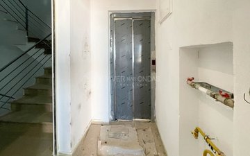 Property slide 22