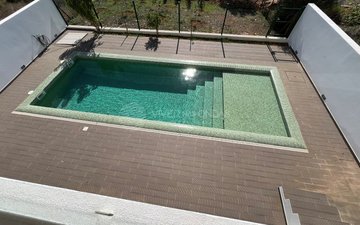 Property slide 23