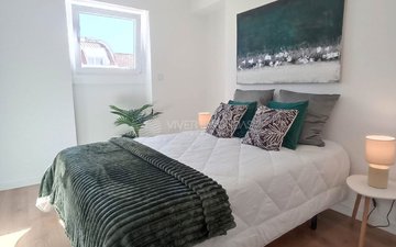 Property slide 6