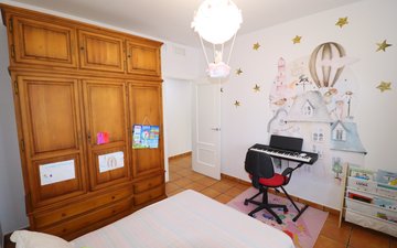 Property slide 31