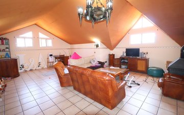 Property slide 42