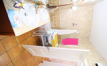 Property slide 35