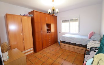 Property slide 20