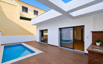 Property slide 17