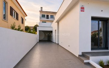 Property slide 19