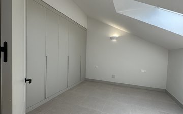 Property slide 44