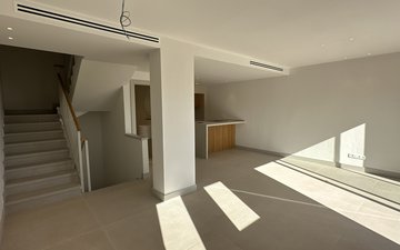Property slide 6