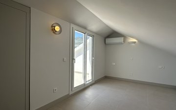 Property slide 30