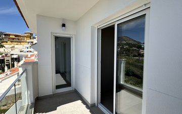Property slide 18