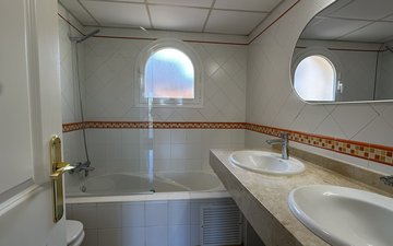 Property slide 36