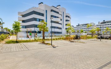 Property slide 16
