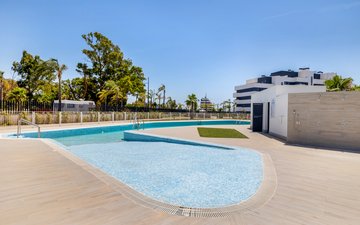 Property slide 18