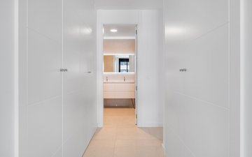 Property slide 22