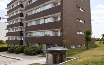 Property slide 34