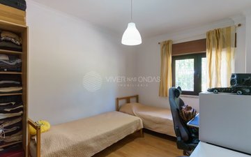 Property slide 18