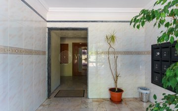 Property slide 25