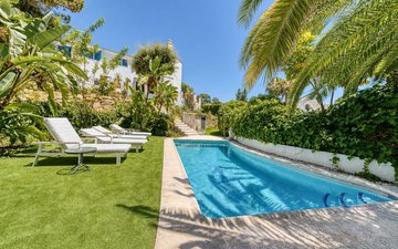 Property slide 9