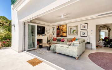 Property slide 18