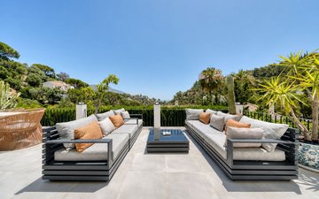 Property slide 19