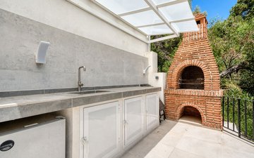 Property slide 33