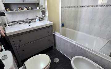Property slide 22