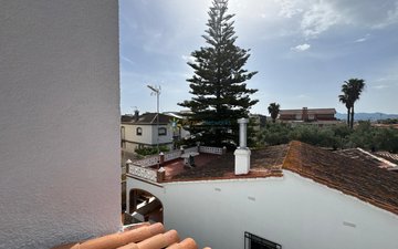 Property slide 23