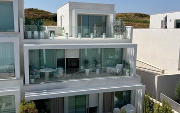 Property slide 15