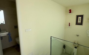 Property slide 24