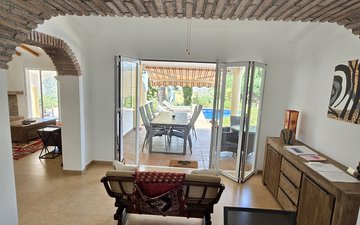 Property slide 25