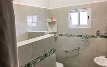 Property slide 44