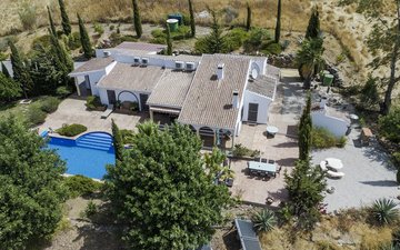 Property slide 48