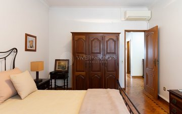 Property slide 22