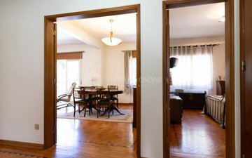Property slide 31