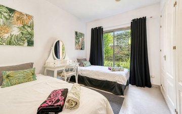 Property slide 20