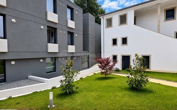 Property slide 18