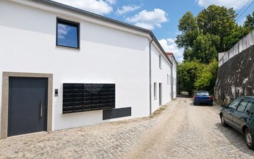 Property slide 19