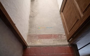 Property slide 34