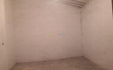 Property slide 27